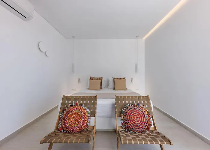 Anemolethe アパートホテル Kímolos