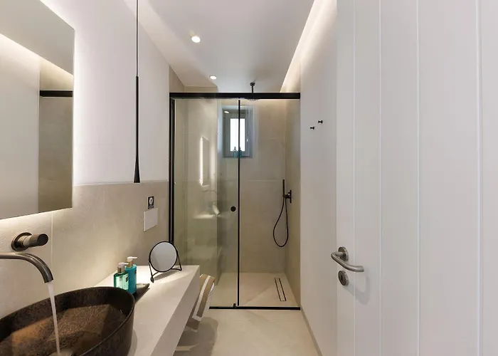 Anemolethe アパートホテル